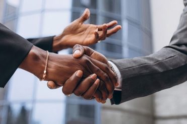 African-business-male-people-shaking-hands-_auto_x2